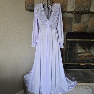 Shadowline Silhouette 54" Robe